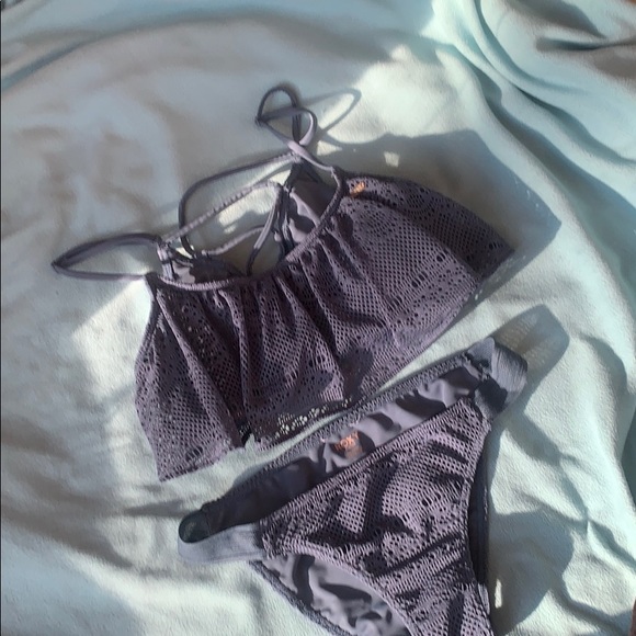 Bikini - Picture 5 of 5